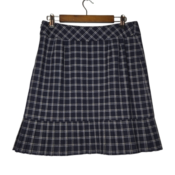 Pendleton Petite Navy Plaid Virgin Wool Skirt Size 12 - Picture 3 of 9